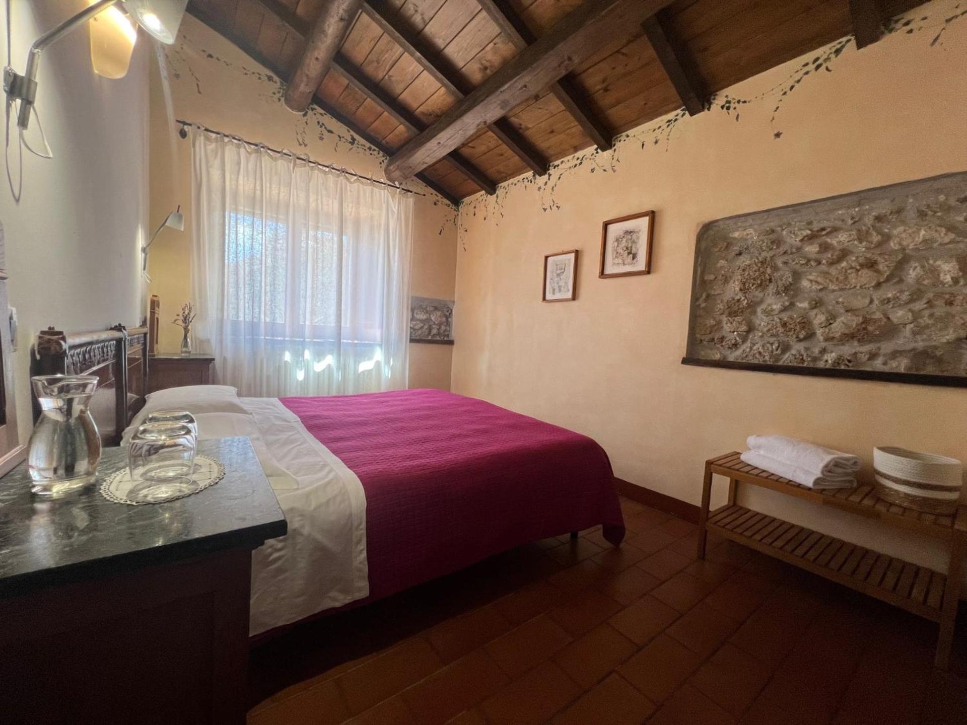 Locanda Sul Lago Santo Stefano Di Sessanio Exterior foto