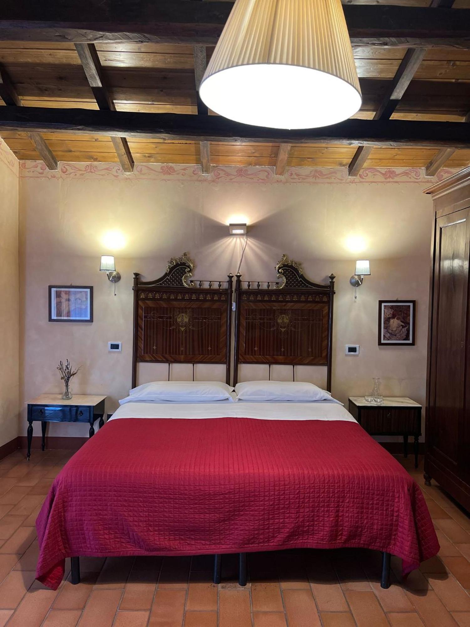 Locanda Sul Lago Santo Stefano Di Sessanio Exterior foto
